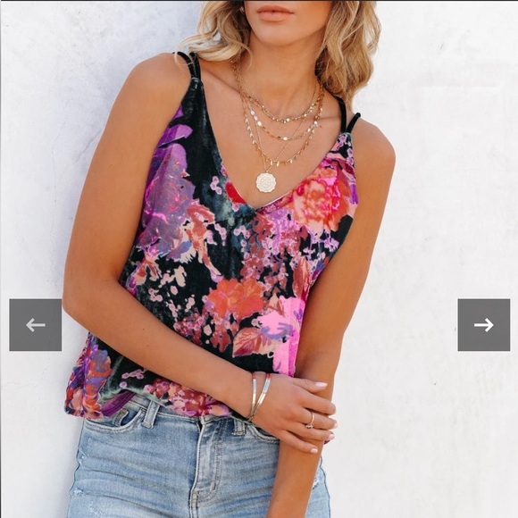 OnTwelfth Women’s Fully Lined Floral Velvet Burnout Strappy Tank Camisole Sz L - Picture 1 of 16
